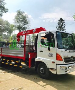 DailySG.vn xe tải cẩu Hino FC FC9JLSW cẩu UNIC 340 3 tấn