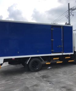DailySG.vn Xe tải Daehan Teraco Tera 230 2,4 tấn vào thành phố động cơ Hyundai thùng kín