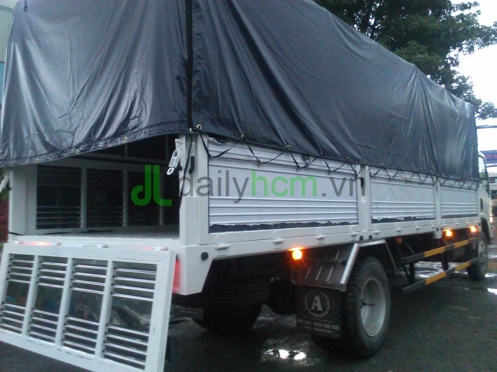 DailySG.vn thùng xe tải Isuzu 8,2 tấn Vĩnh Phát VM