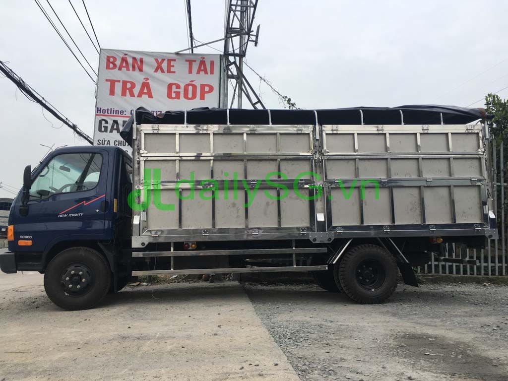 Xe tải 8 tấn thùng mui bạt Inox chở gạch