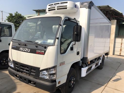 Xe tải Isuzu QKR thùng đông lạnh 1T9 Quyền Auto -18 độ C