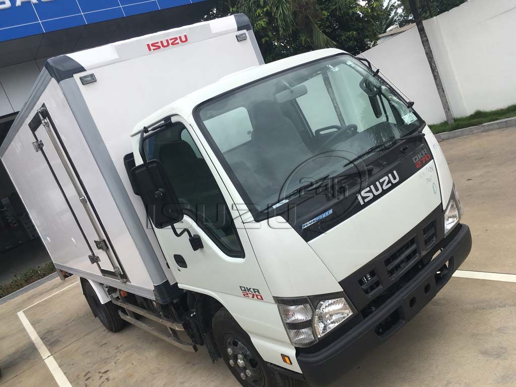 Xe tải Isuzu 1T9 QKR 270 thùng kín composite bảo ôn