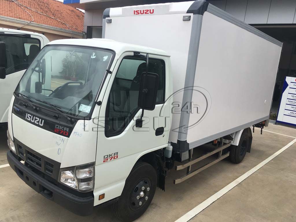 Xe tải Isuzu 1T9 QKR 270 thùng kín composite bảo ôn