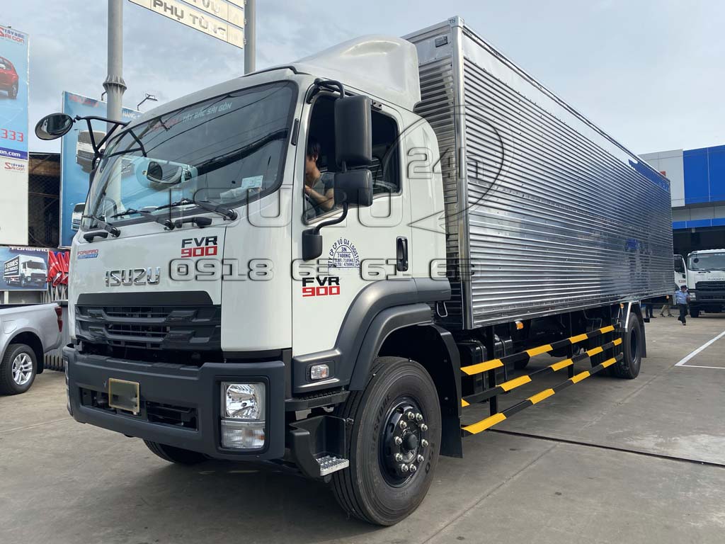 phía trước bên tài xe isuzu 8 tấn thùng 9m6