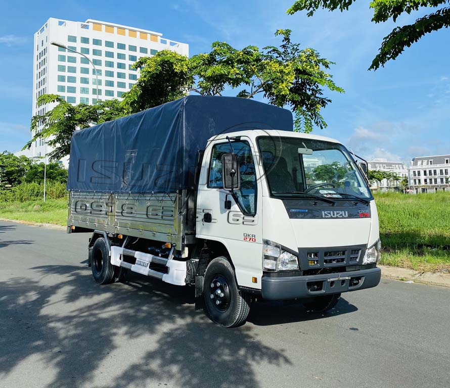Xe Tải Isuzu QKR 270 Thùng Mui Bạt Bửng Full Inox