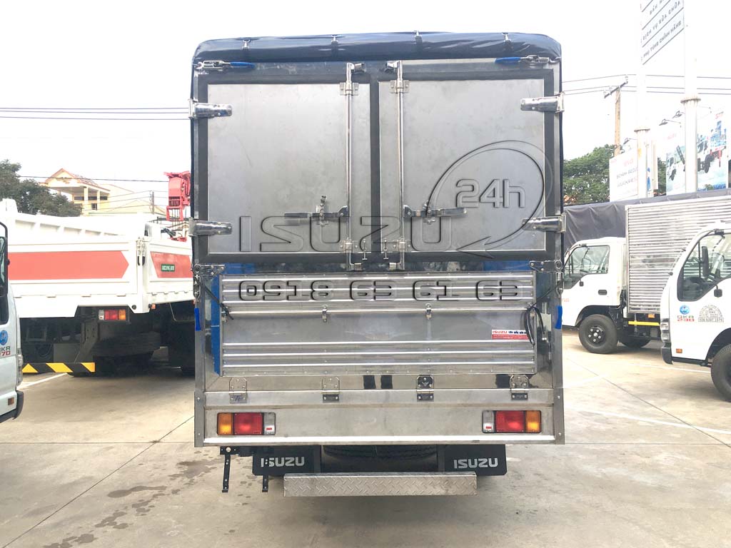 Cửa sau và khung đèn sau xe tải Isuzu 1T9 NMR 310 đầu vuông thùng mui bạt full inox 304