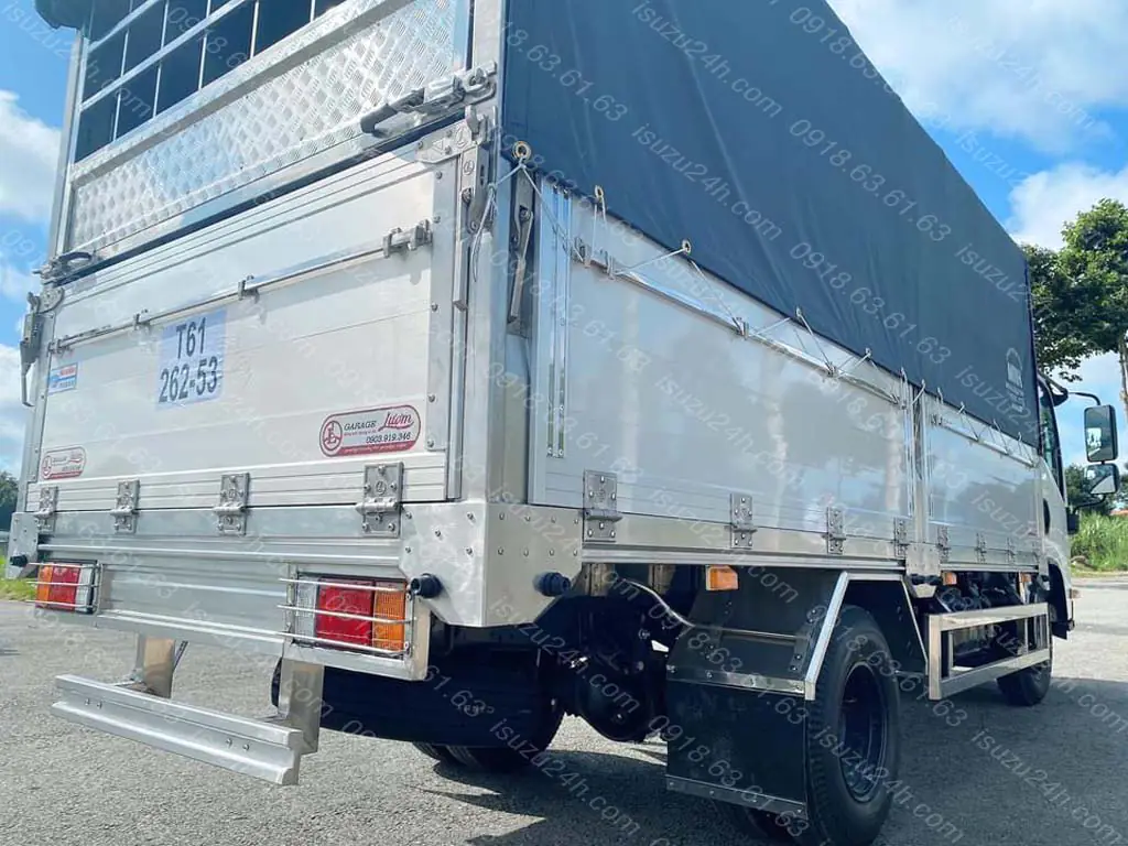 Thùng mui bạt bửng nhôm Lượm Auto sắc nét đến từng chi tiết nhỏ
