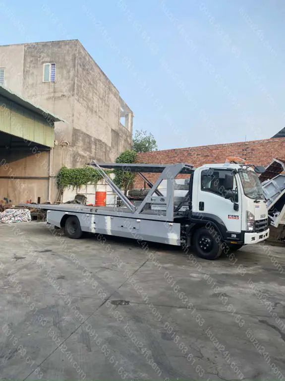Xe Isuzu FRR 650 chở xe ô tô 2 tầng