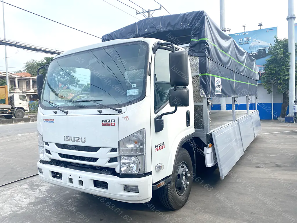 Xe Isuzu 5 tấn 7 bửng nhôm