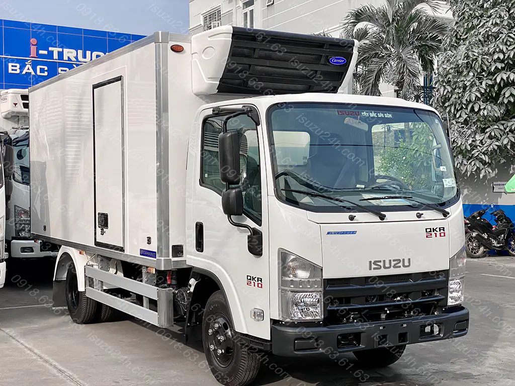 Xe đông lạnh Isuzu QKR 210 đầu vuông thùng Lamberet máy lạnh Carrier Citimax 700