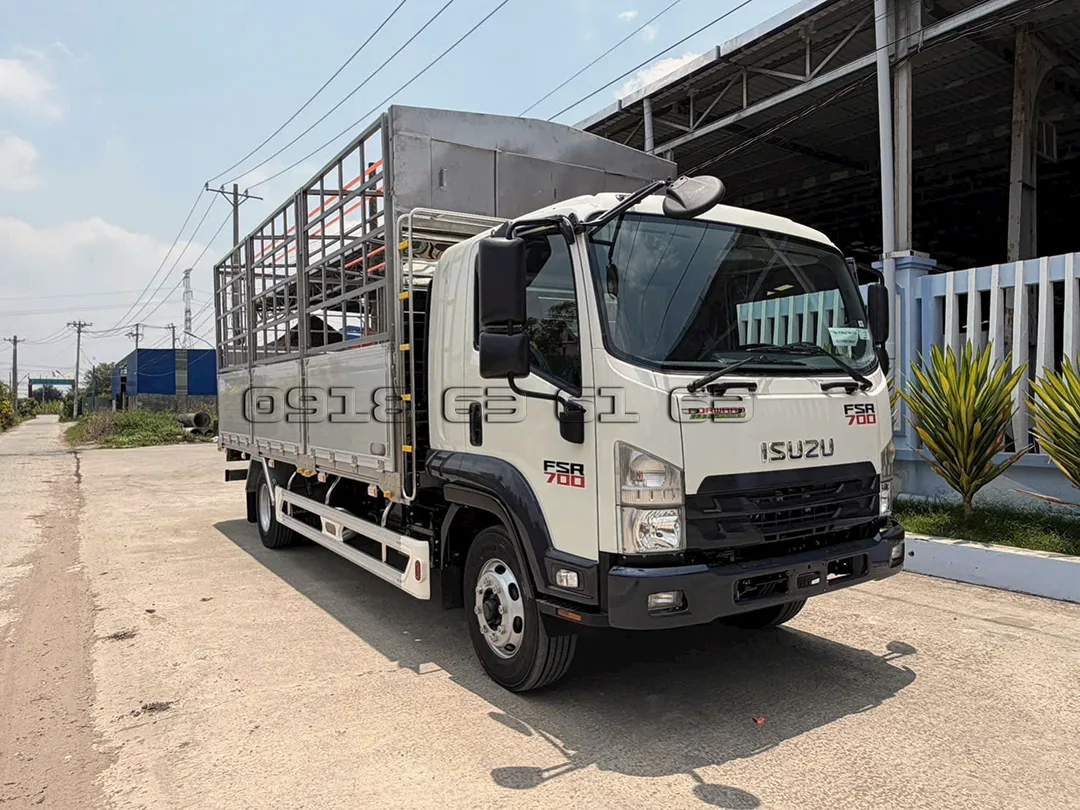 Thùng mui bạt bửng nhôm mở 02 cửa sổ thùng đóng trên nền xe Isuzu FSR800 8 tấn